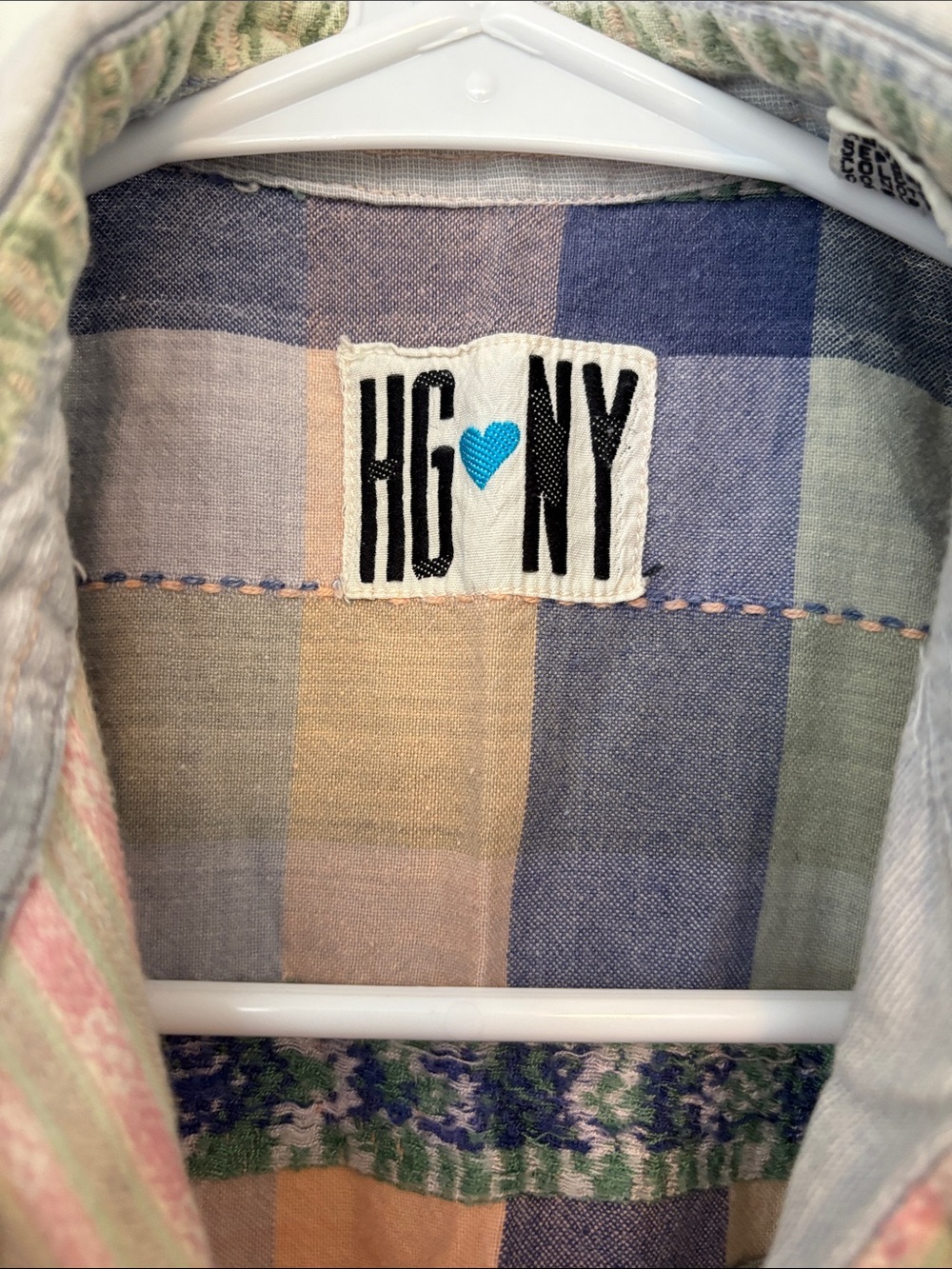 HG🩷NY Patchwork Floral Embroidered Sleeveless Button-Down Shirt - Multicolor Med - Picture 2 of 7